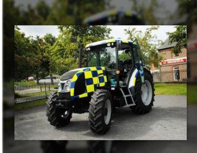 Model 9110 4WD Drive 110 HP Kuber Tractor