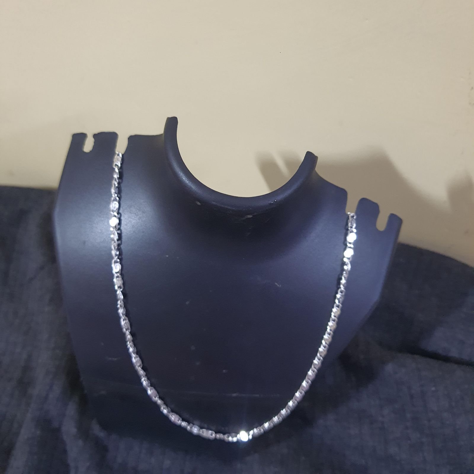 Imitation Fisher Chain