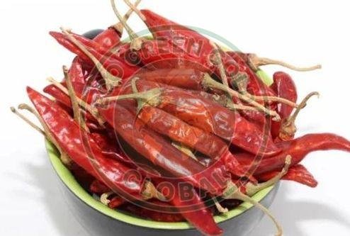 Dry Whole Kashmiri Red Chilli