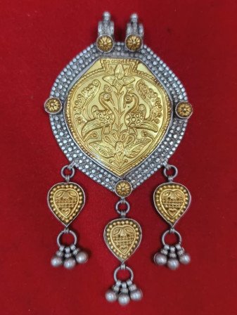 Premium 925 Silver Gold Plated Ladies Pendant