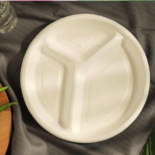 3 Compartment Round Bagasse Plate