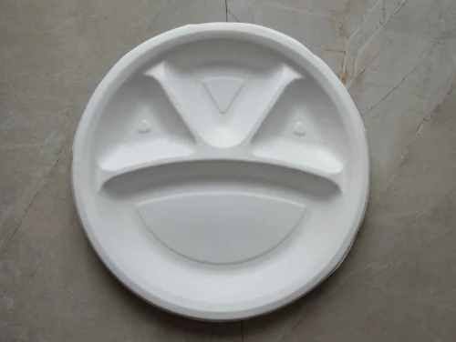 4 Compartment Sugarcane Bagasse Biodegradable Disposable Plate