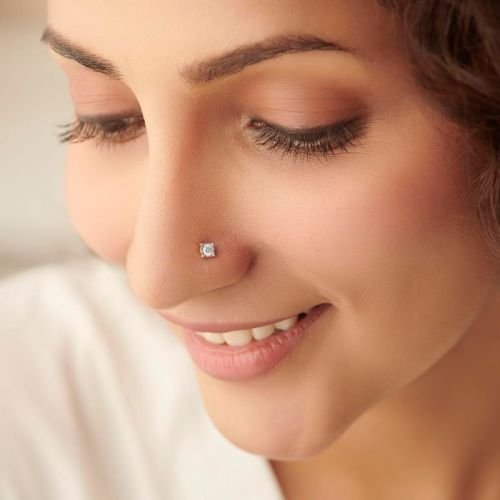 Ladies Artificial Nose Pin