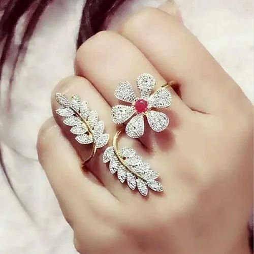 Ladies Artificial Ring