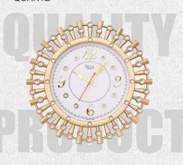 Quartz Wooden Wall Clock