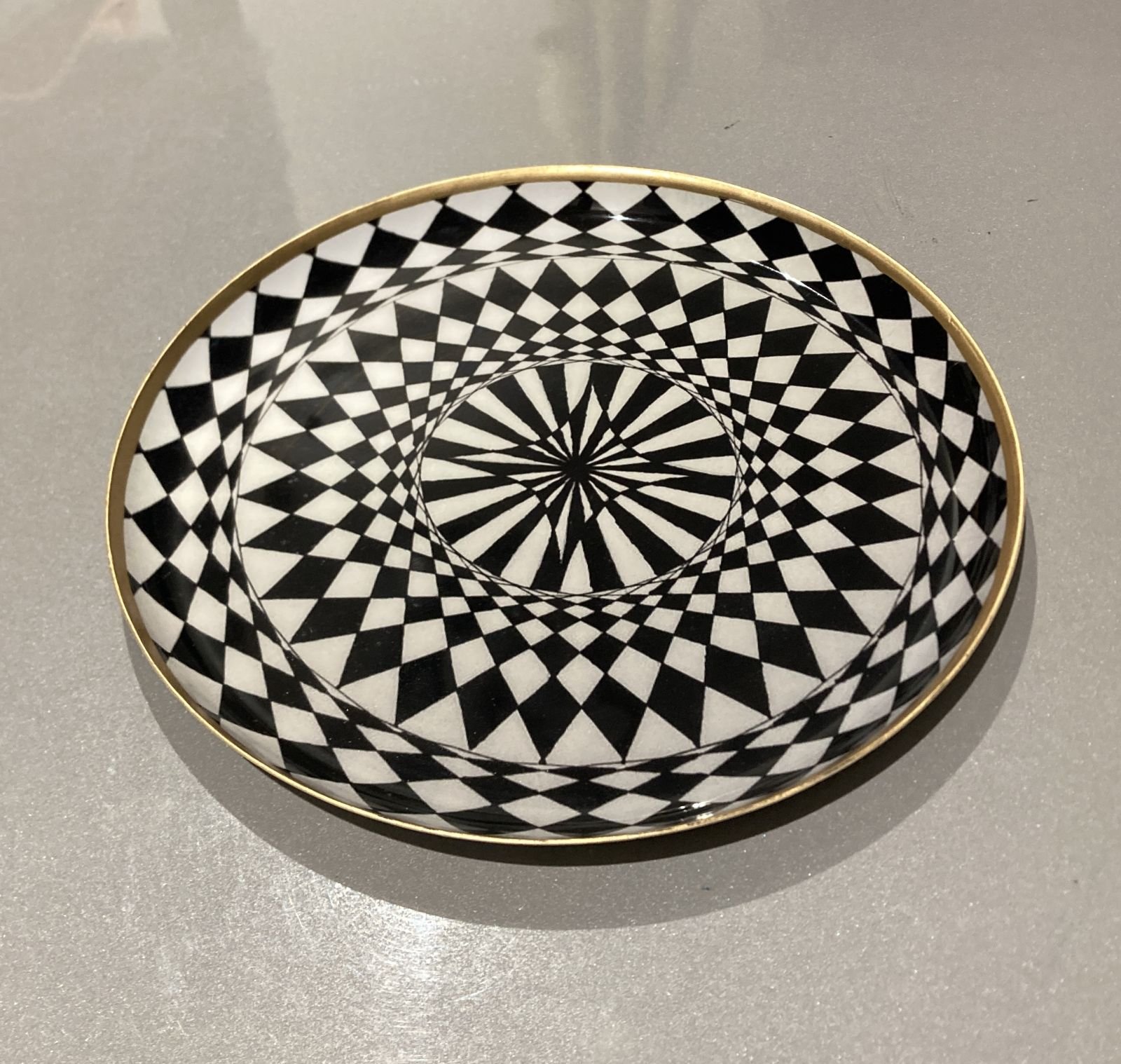 Geometric Enamel Tray