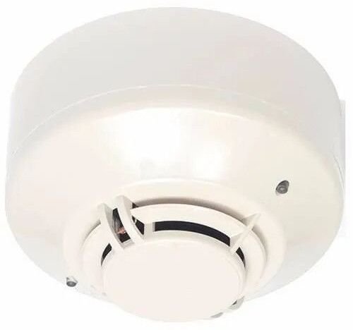 Notifier multi-criteria Detectors
