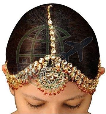 Kundan Maang Tikka