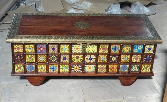 Decorative Brown Mango Wood Storage Box for Home