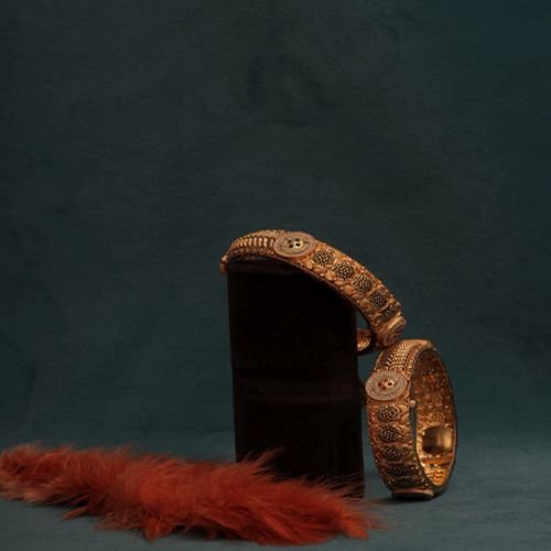 Antique Floral Motif Textured Bangles