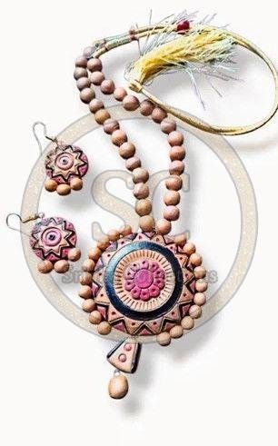 Handcrafted Round Beaded Terracotta Pendant Set