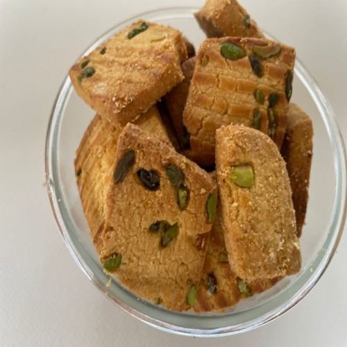 Royal Besan Pista Crunch Cookie
