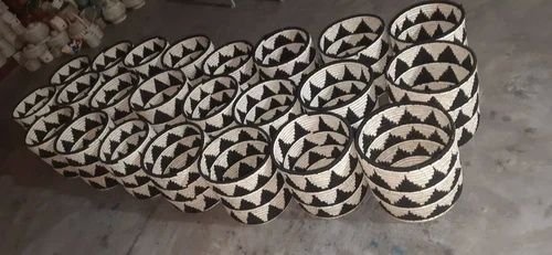 White and Black Sabai Grass Planter