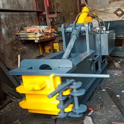 Mild Steel Scrap Baling Machine