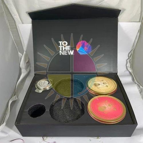 Kraft Paper Gift Packaging Box