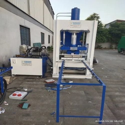 Automatic Cement Brick Making Machine