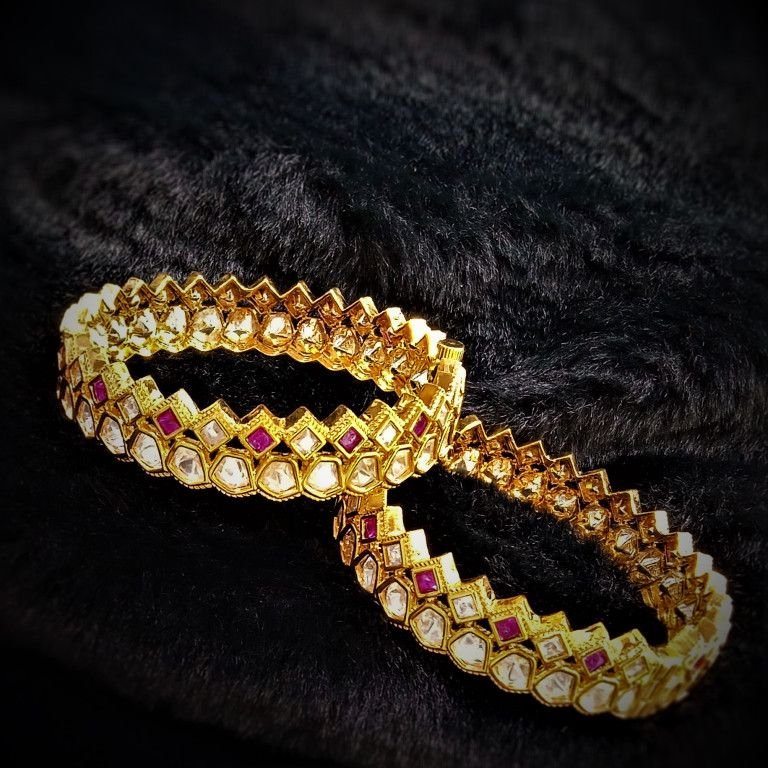 Antique Style Textured Golden Bangles