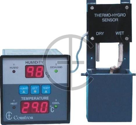 Model 7210 Digital Humidity Controller