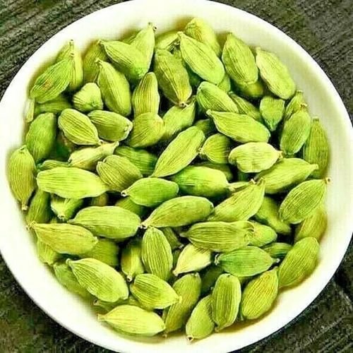 Bold Green Cardamom
