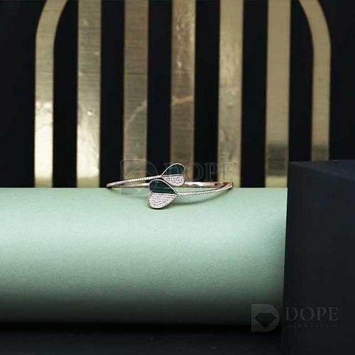 Ladies Heart Shape Moissanite Diamond Stiff Bracelet
