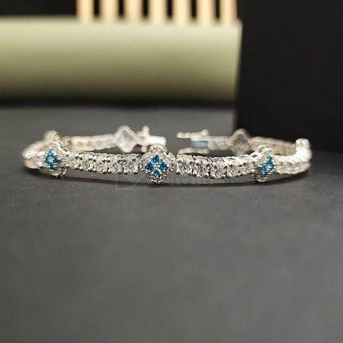 Luxury Round Cut Moissanite Diamond Bracelet