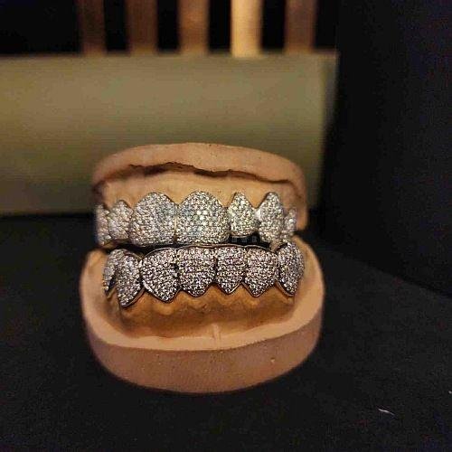 Personalized 925 Sterling Silver Iced Out Diamond Grillz Set