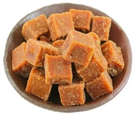 Brown Natural Jaggery Cubes
