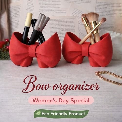 Bow Organizer Makeup Brush & Pen Holder Bow Organizer Makeup Brush & Pen Holder