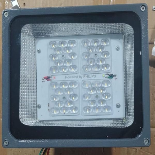 30w-80w Solar Flood Light