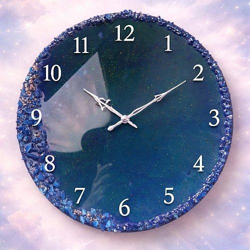 Stylish Navy Blue Resin Round Wall Clock