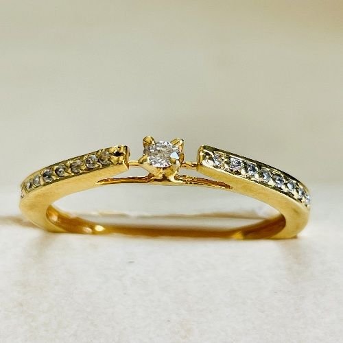 Ladies 1Kt Gold Natural Diamond Pave Engagement Ring