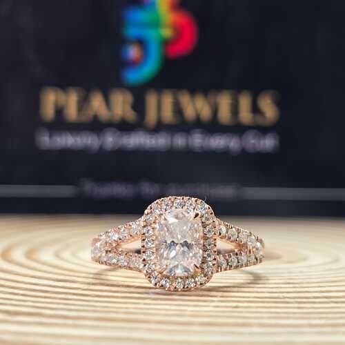 14K Gold Elegant Lab Grown Diamond Anniversary Ring