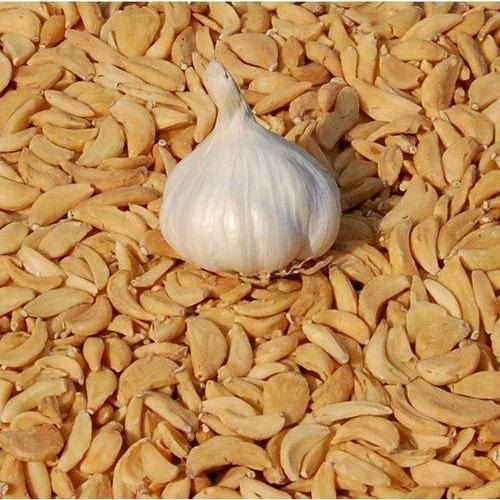 Dried Garlic Flakes