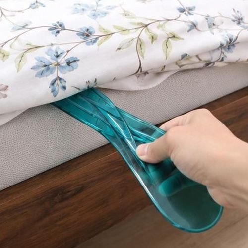 Bed Sheet Tucker