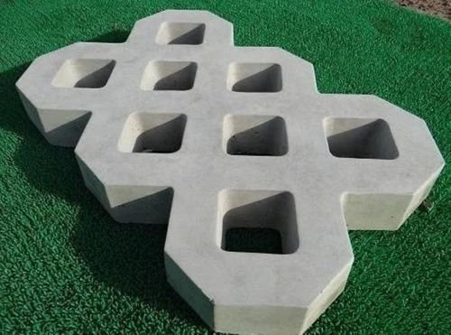 Rectangular RCC Grass Grid