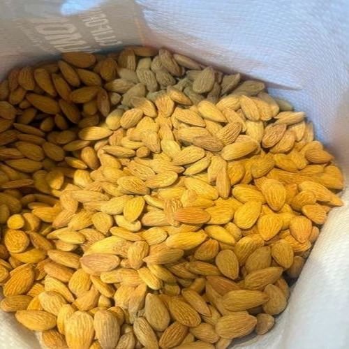 Blanched California Almond Kernels