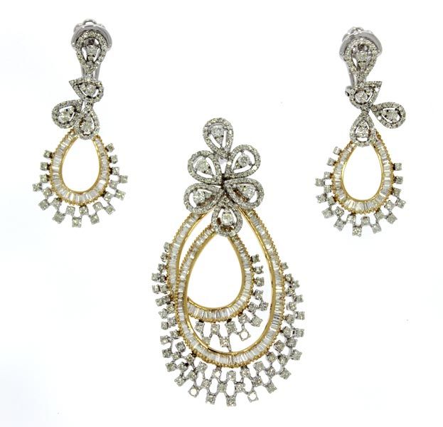 Diamond Pendant Set (DP-2469)