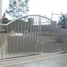 Stainless Steel Gate 03