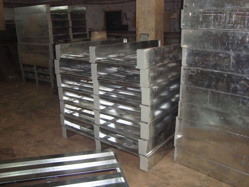 Industrial Steel Pallets