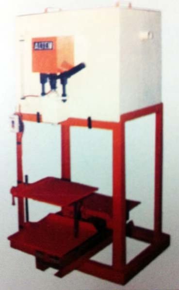 Semi Automatic Container Filling Machine