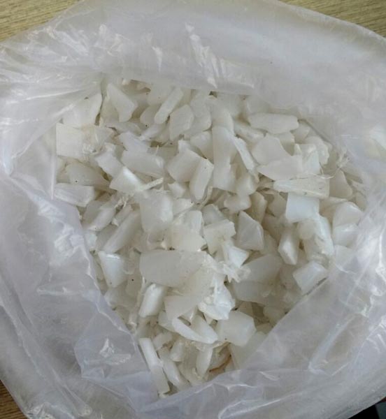 White PP Grinding Flakes 03