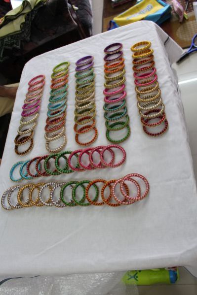 Silk Thread Bangle 05