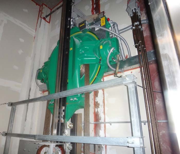 MRL Gearless High Speed Lift 01