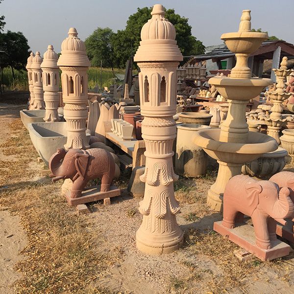 Sandstone Lamp Post 02