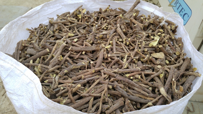 Semi Selected Licorice Roots