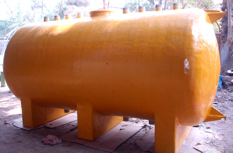 Horizontal PVC + FRP Acid Storage Tank 01