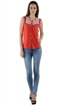 Ladies Top 06