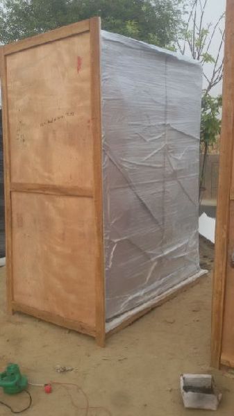 Vacuum Packaging Service 02