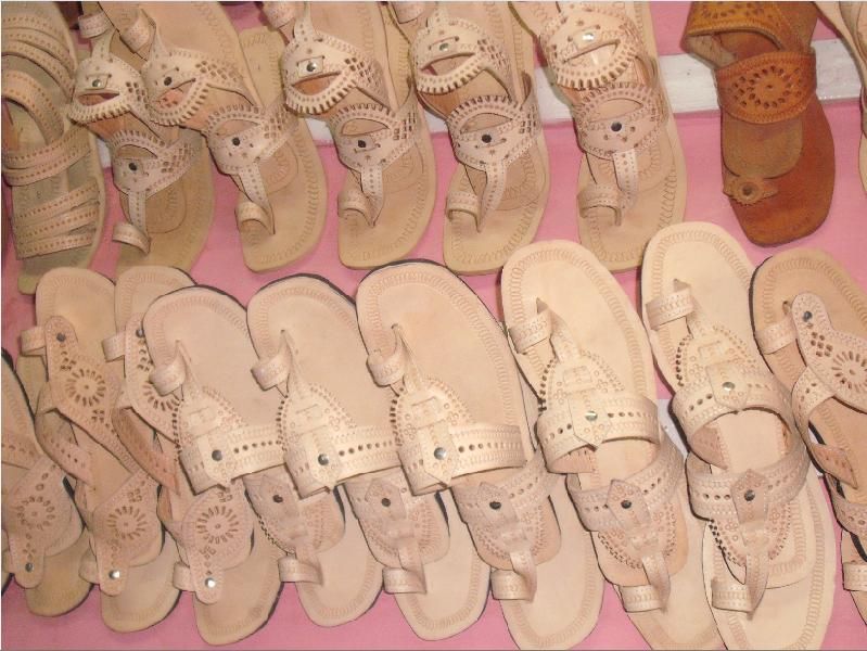 Chamba Leather Stamping Chappals 02