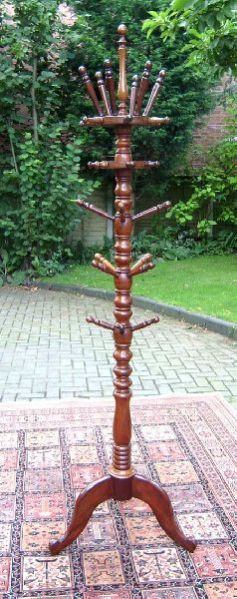 Tripod Base Multi PEG Coat Stand